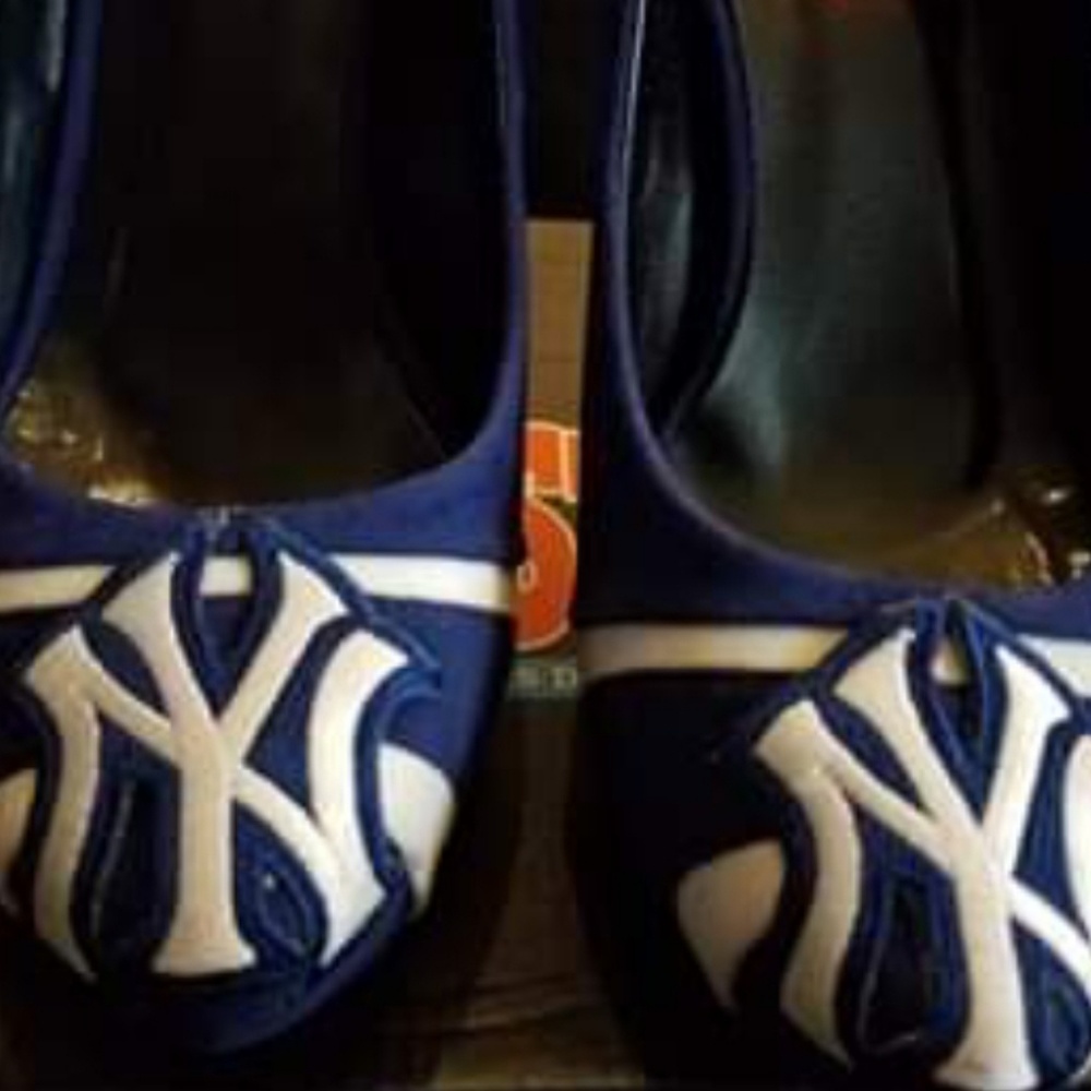 New York Yankees Heels